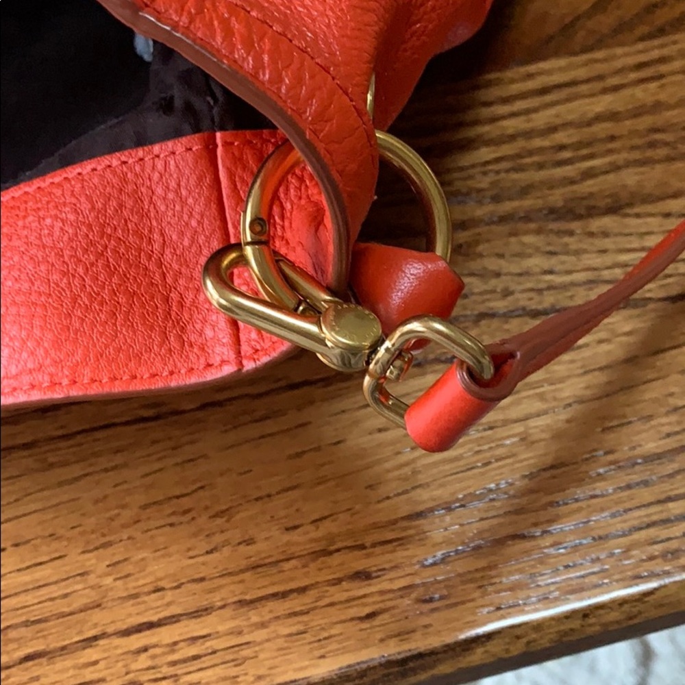 Large tote - Picture 8 of 8